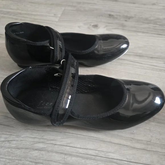 Freestyle Tap Shoes - Picture 3 of 6